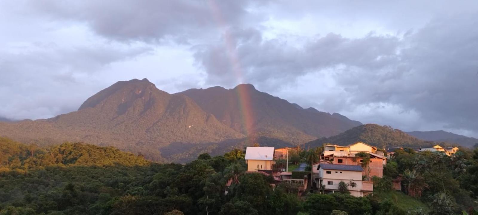 Hospedagem Encantos Da Serra Itatiaia  Buitenkant foto